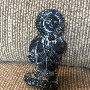 Vintage Native Inuit Woman Holding a Child Soapstone Art Sculpture